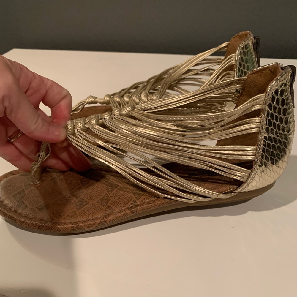 NWOT Lucky Brand Gold Gladiator Sandal